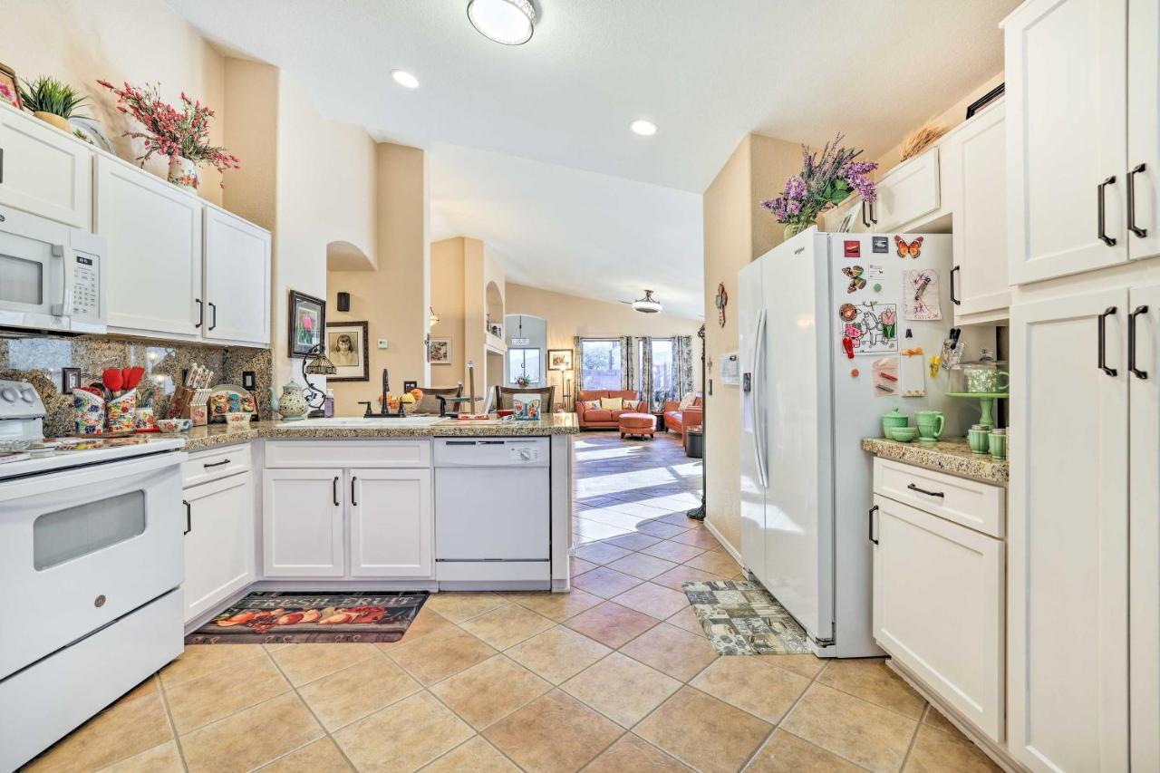Goodyear Vacation Rental With Pool, Close To Hikes! Liberty 外观 照片